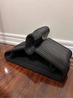 40 IKEA Black Hangers